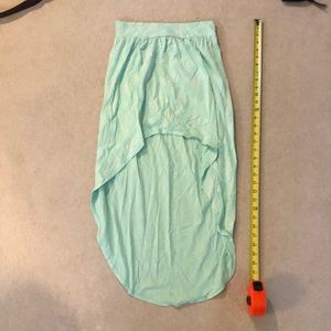 High-low O’Neill skirt